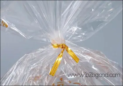 Маленькая деревянно-железная проволока